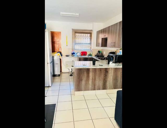 2 BEDROOM APARTMENT FOR SALE IN WITFIELD